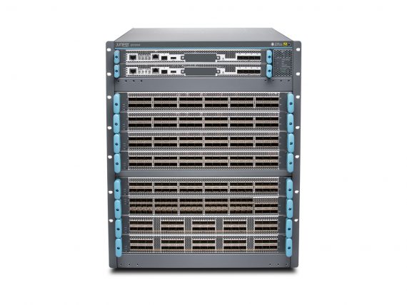 Juniper Networks QFX10008