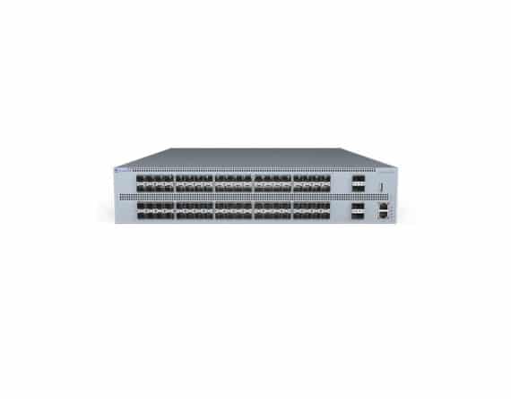 Extreme Networks VSP 8284XSQ - EC8200001-E6 1